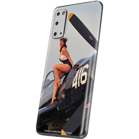 1940s Navy Pin-Up Girl On Corsair Fighter Plane Galaxy S20 Skin